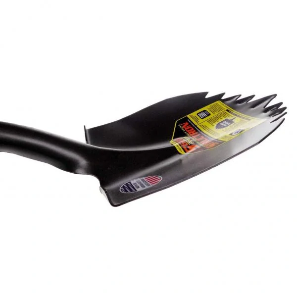 Srdcový rýč S600 se zuby se sklolaminátovou násadou a D-GRIP úchytem