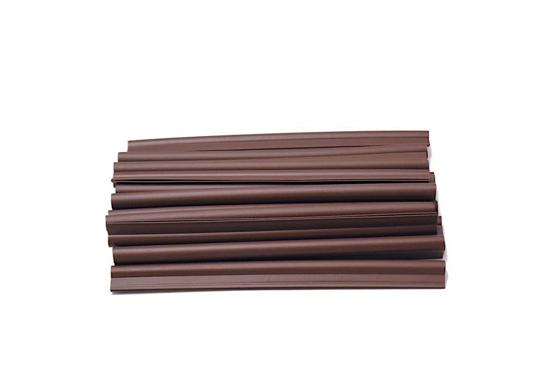 Zakončovací lišta - hnědá, 19cm