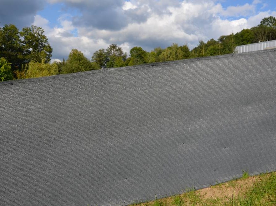 Stínící tkanina 200 g/m2, tmavě šedá, výška 1,6m - metráž