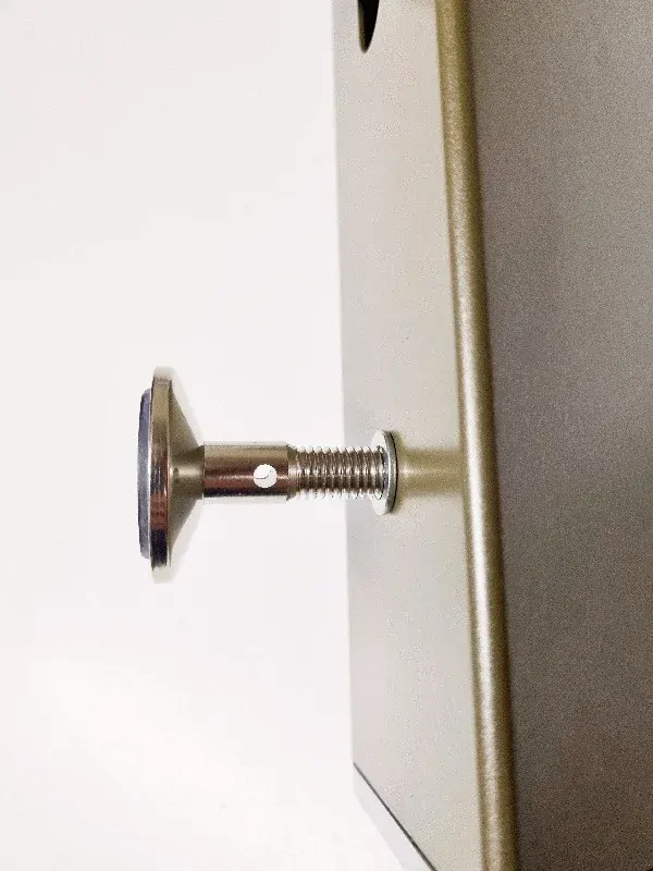 Nástěnný zahradní sloupek TRIA - olivově zelený