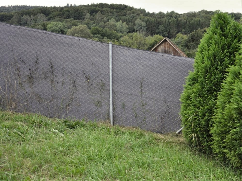Stínící tkanina 200 g/m2, tmavě šedá, výška 1,6m - metráž